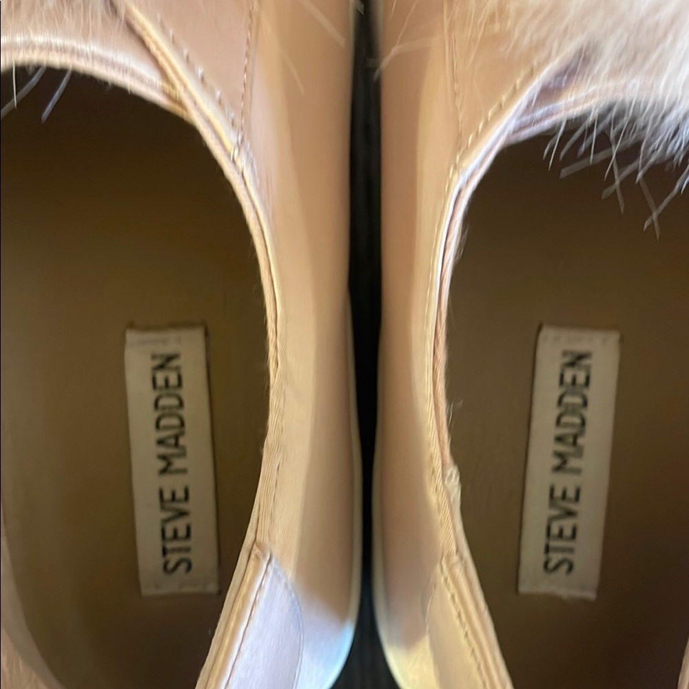 Steve‎ Madden Women's Pompom Bryanne Platform Slip-On Sneakers Size 9 - Picture 10 of 15